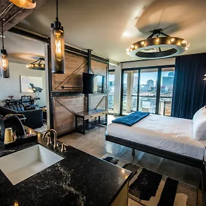 https://lexington-hotel.hotelsofphoenix.com
